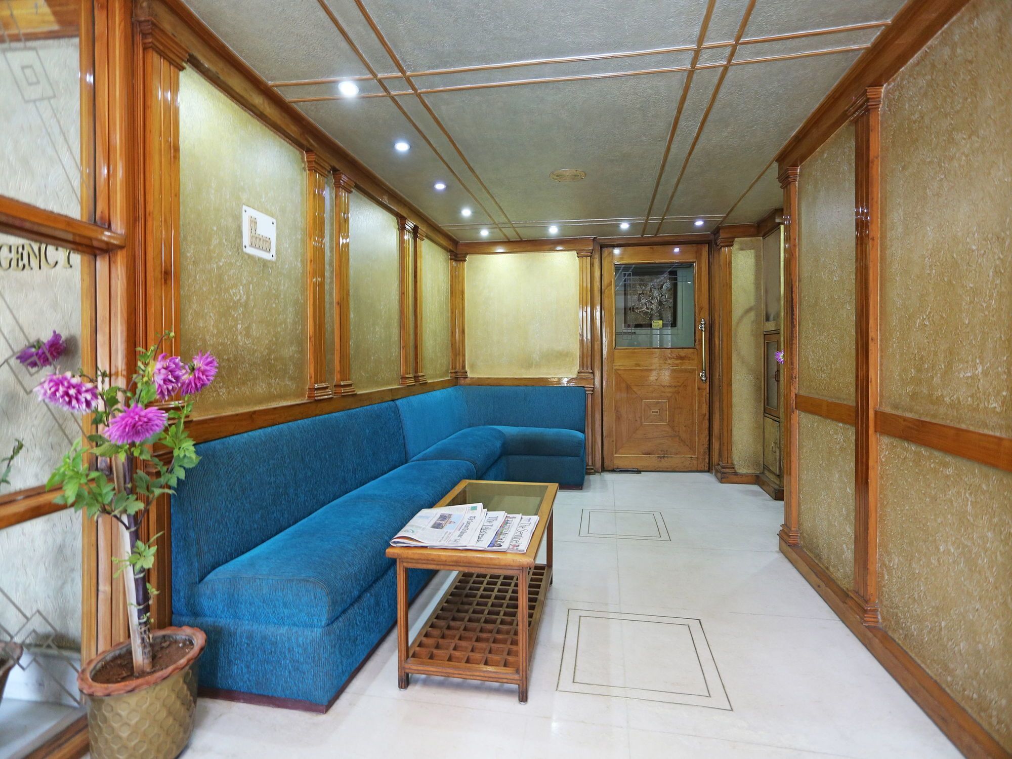 Hotel Amrit Regency Guwahati Exteriör bild